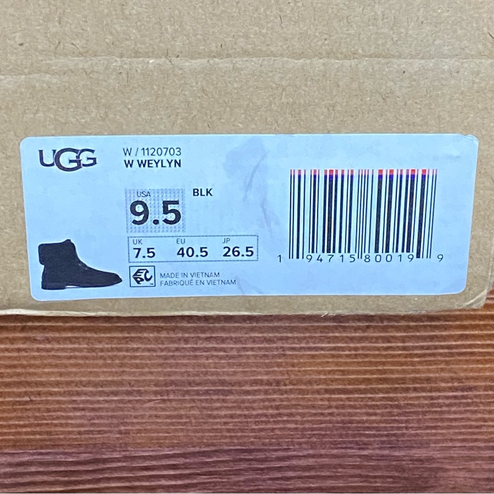 UGG Weylyn, Black, womens size 9.5 - Picture 8 of 9